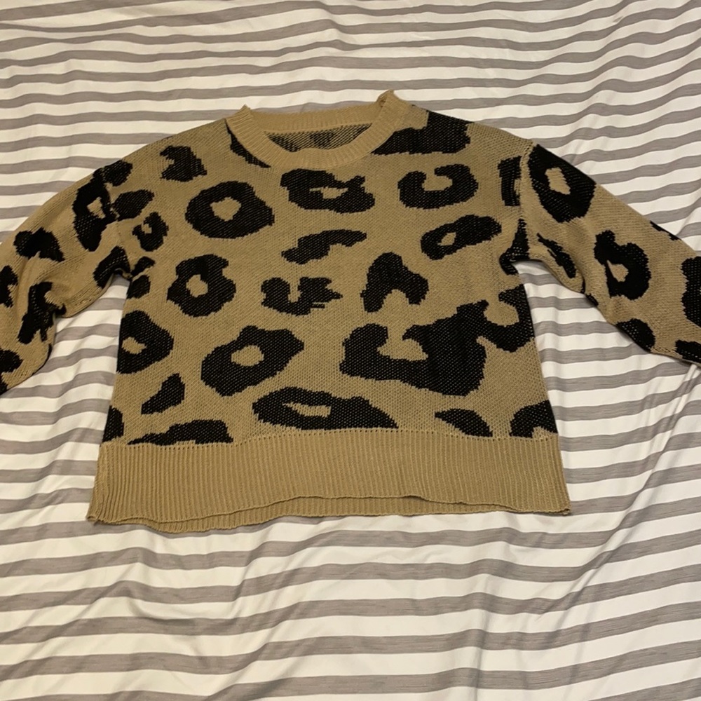 Leopard sweater